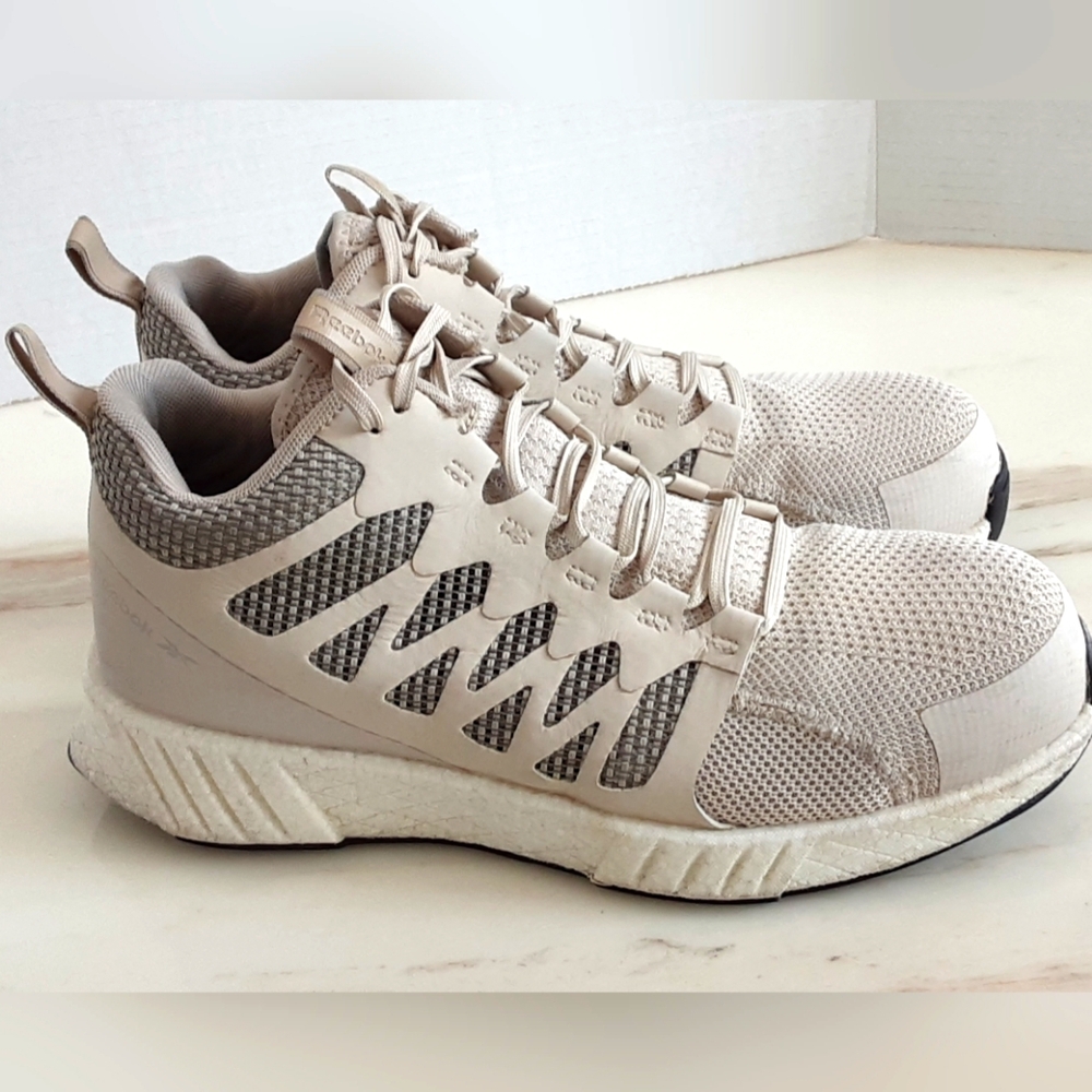 REEBOK Fusion Flexweave Women Work Composite Toe Athletic Sneaker - Sz 9.5 RB342